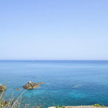 דירה Beautiful In With 2 Bedrooms And Wifi Camini